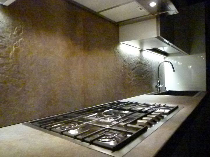 Top cucina in gres porcellanato