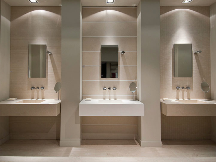 Bagno in gres porcellanato Blade